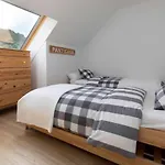 Panticasa Amarilla By Bevalle Apartment