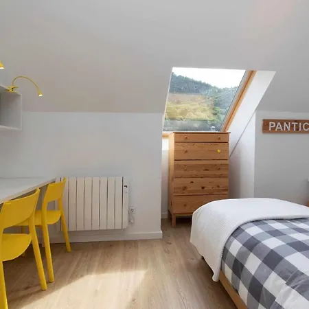 Panticasa Amarilla By Bevalle * Panticosa